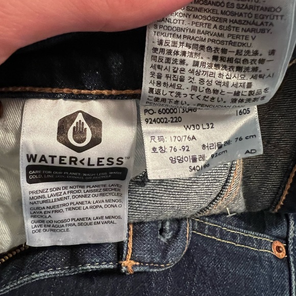 Levi’s 512 - 30X32 - Used Slim Blue Jeans - Picture 4 of 5